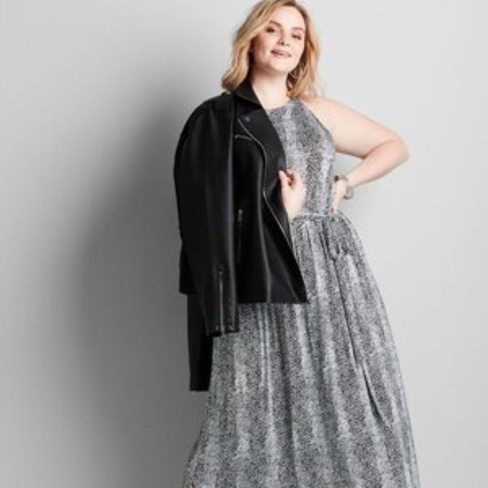 Size 14/16 Lane Bryant Black & White Halter Print Maxi with Belt - NWT